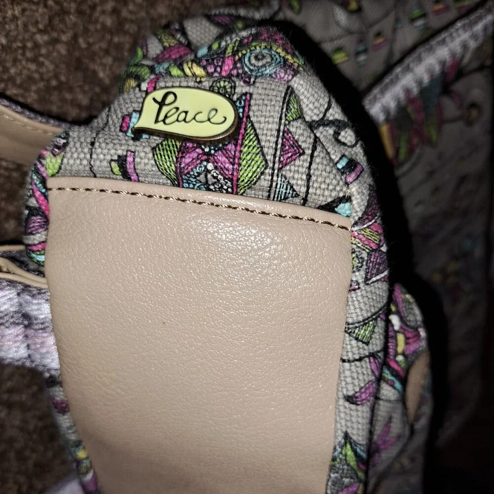 SAKROOTS Backpack/Crossbody Convertible Floral Owl Peace Pattern Bag - Picture 9 of 14